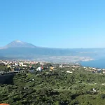 Apartman Duplex Playa Medano - By Interhome *